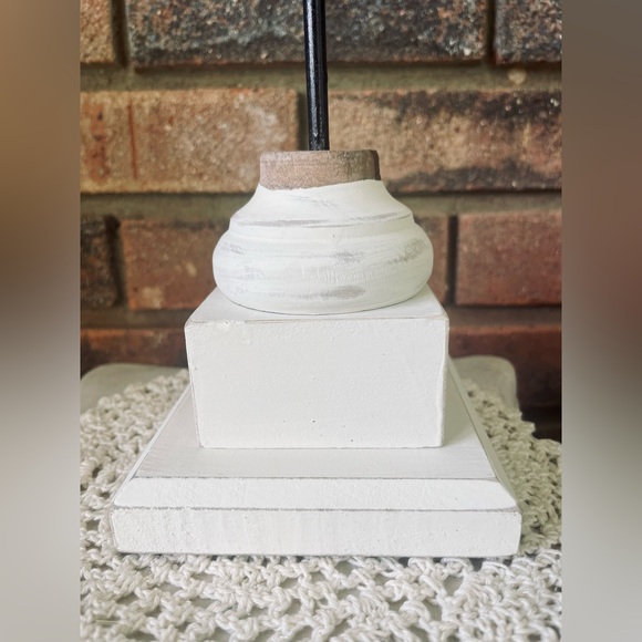 Wooden Crow Pedestal, Large - Picture 7 of 13